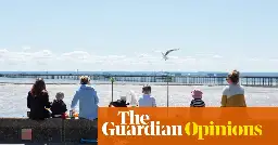 Britons have become so mean that many of us think poor people don’t deserve leisure time | Frances Ryan