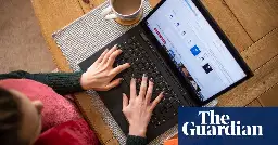 People who work from home all the time ‘cut emissions by 54%’ against those in office