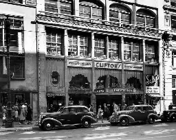 Clifton’s Brookdale at 648 S. Broadway, 1936