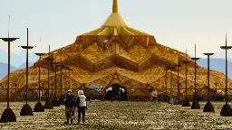 1 death reported at Burning Man while festival attendees remain stuck in the Nevada desert from heavy rains | CNN