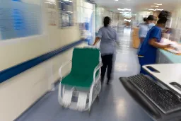 Nurses blast Welsh Government after doctors' pay settlement